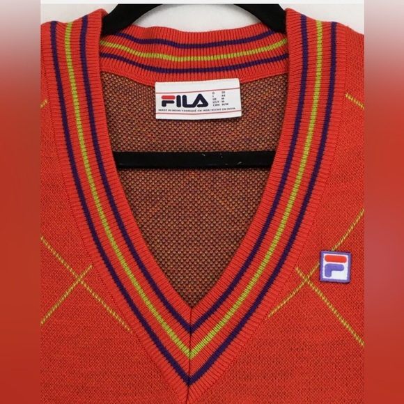FILA Female Darby Argyle Tank Top Vest Size Medium Acrylic Multicolor V-Neck - Picture 3 of 7
